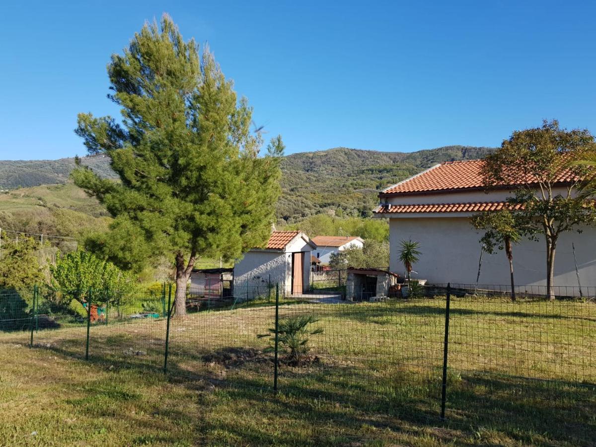 Villetta Nel Verde Ascea Exteriör bild
